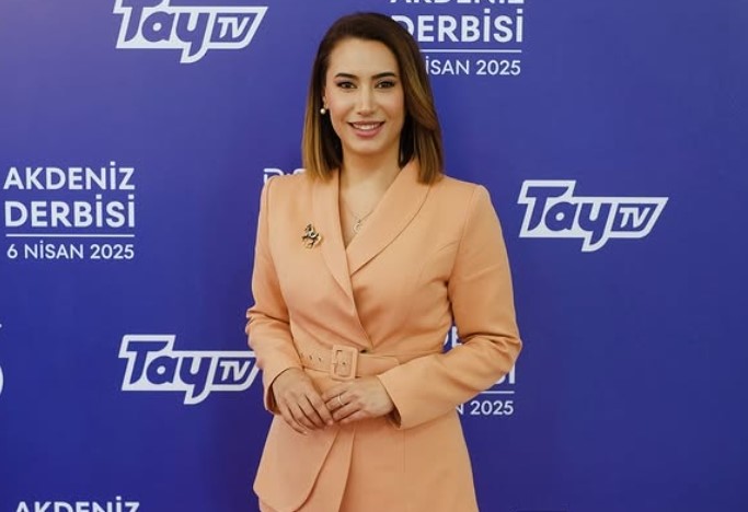Esen Gök toprağa verildi