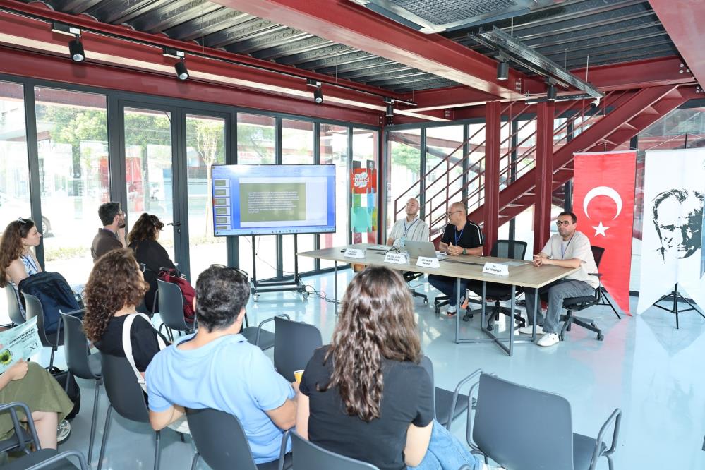 Bursa Çalı Köy Filmleri Festivali’nde ilk akademik sempozyum düzenlendi