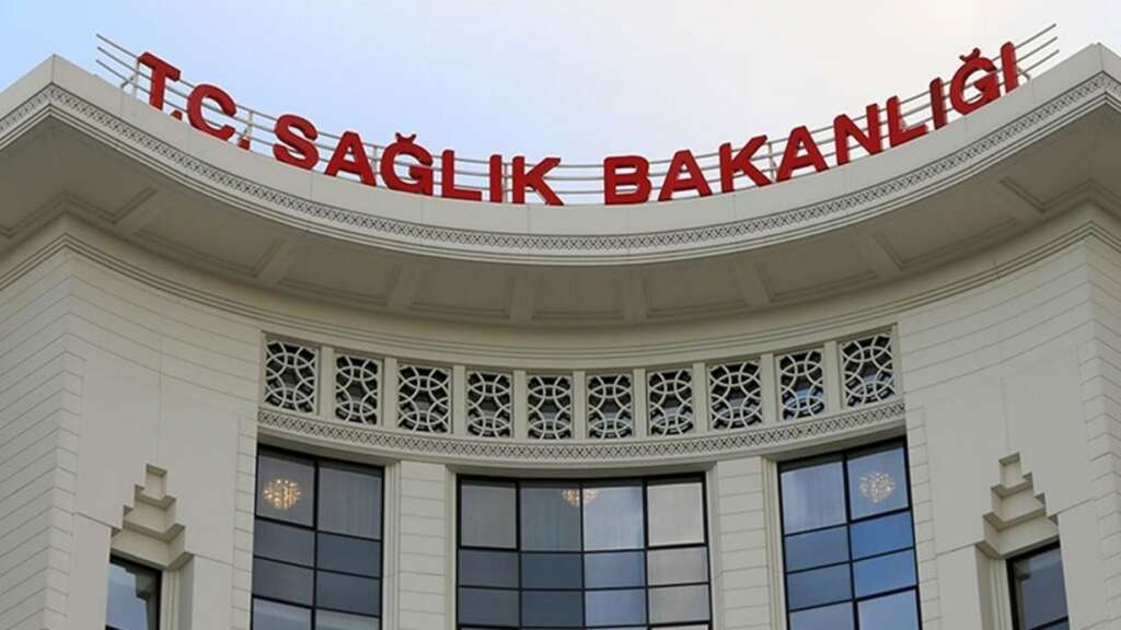 Sağlık Bakanlığından aşırı sıcaklarda “sıvı tüketimi ve beslenme” uyarısı