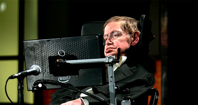 Stephen Hawking’in insanlığı uzaylılarla temasa karşı uyardığı kehanet, Dünya’ya yaklaşan
