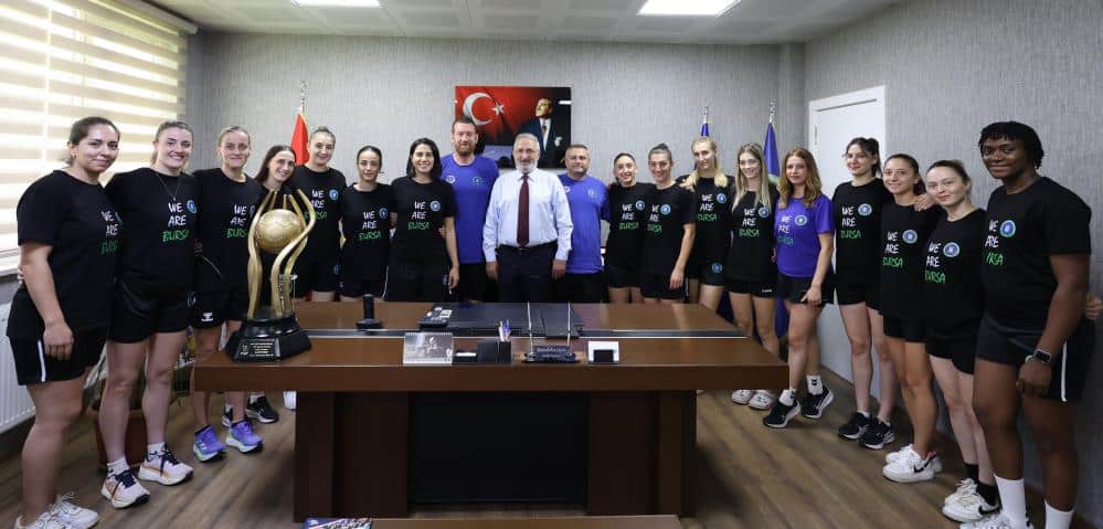 Kadınlar Hentbol Süper Ligi’nde mücadele eden Bursa Büyükşehir Belediyespor, daha