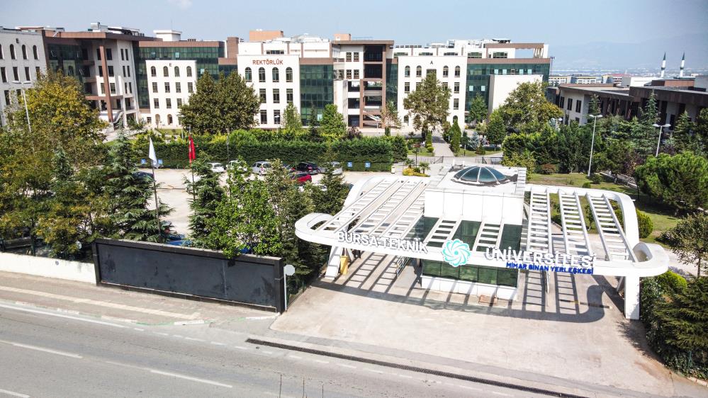 Milyonlarca üniversite adayının merakla beklediği 2025 Yükseköğretim Kurumları Sınavı (YKS)
