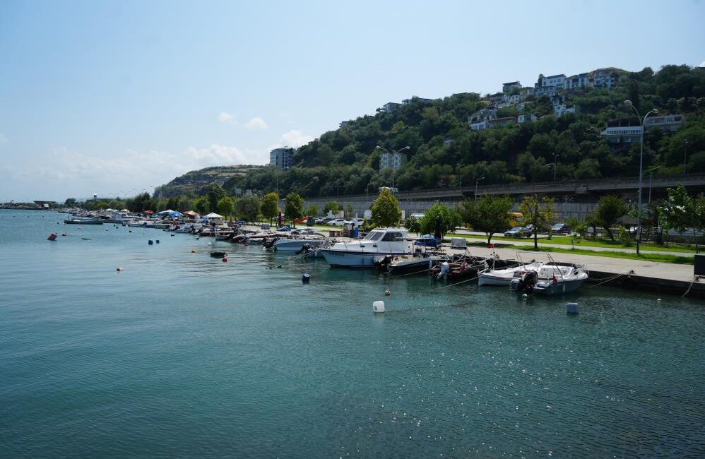 Balık av sezonunun açılmasına kısa bir süre kala, Karadenizli balıkçılar