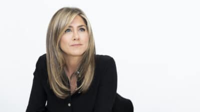 Jennifer Aniston, Vanity Fair dergisine verdiği sıcak ve duygusal röportajda,