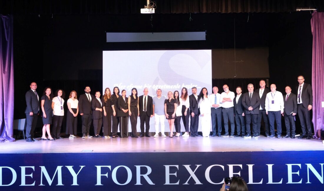 Bursa’nın köklü eğitim kuruluşu Şahinkaya Eğitim Kurumları, 2025-2026 eğitim-öğretim yılına