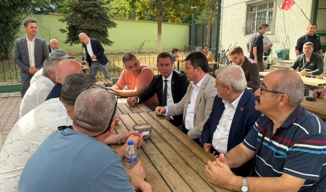 Osmangazi Belediye Başkanı Erkan Aydın, her hafta Cuma günü düzenlediği
