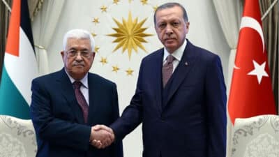 Cumhurbaşkanı Erdoğan, Filistin Devlet Başkanı Mahmud Abbas’la Cumhurbaşkanlığı Külliyesi'nde bir