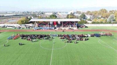 Yenişehir’de Cumhuriyet Bayramı’nın 102’nci yıl dönümü coşkuyla kutlandı. Yenişehir Belediye