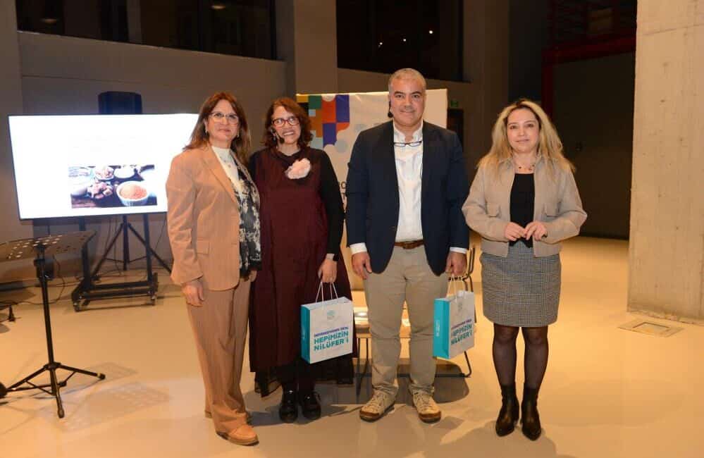 Nilüfer Belediyesi'nin yeni söyleşi serisi "Gastroetnomüzikolojik Kaynatmalar" başladı. Prof. Dr.