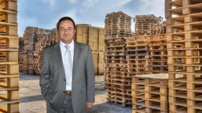 TAPSİAD Başkanı Akın Balcıoğlu, lojistikte standart dışı ahşap palet ve