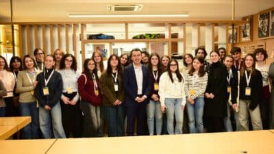 İtalya'dan gelen 20 öğrenci ve 4 öğretmen, Bursa'da Şahinkaya Eğitim