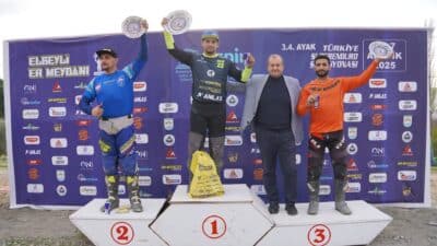 Türkiye Süper Enduro Şampiyonası'nda sezonun final yarışları İznik’te yapıldı.