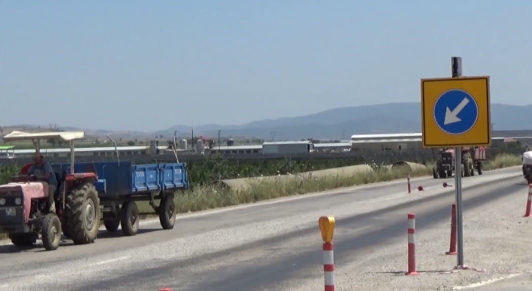 Bursa’nın Yenişehir ilçesinde, ilçe merkezinden Bilecik yoluna giriş istikametinde yol