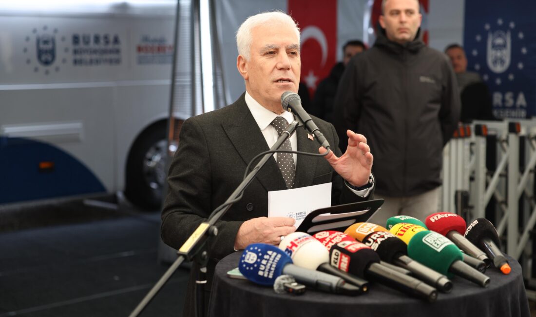 Bursa Büyükşehir Belediye Başkanı Mustafa Bozbey, 75. Yıl Kent Ormanı’nın