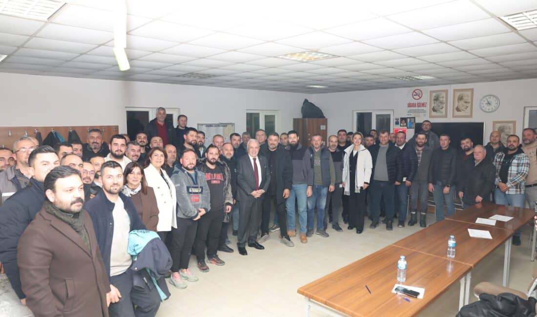 Nilüfer Belediye Başkanı Şadi Özdemir, zorlu kış şartlarında kentin ulaşımının