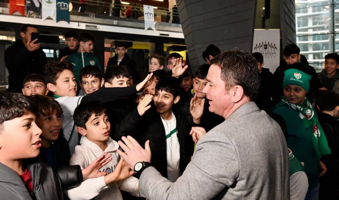 Bursaspor’a desteğini her alanda sürdüren Osmangazi Belediyesi, hayatında hiç maça