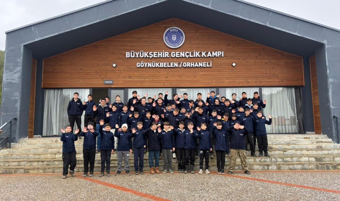 Bursa Büyükşehir Belediyesi'nin ‘Yarıyıl Şenliği' etkinlikleri kapsamında düzenlediği Orhaneli Göynükbelen