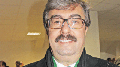 Bursaspor eski yönetim kurulu üyelerinden Adem Sakarya vefat etti.