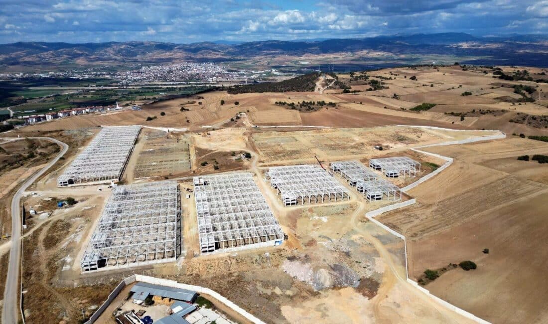 Yenişehir'de Ticaret ve Sanayi Odası öncülüğünde kurulan kooperatifler sayesinde tamamlandığında