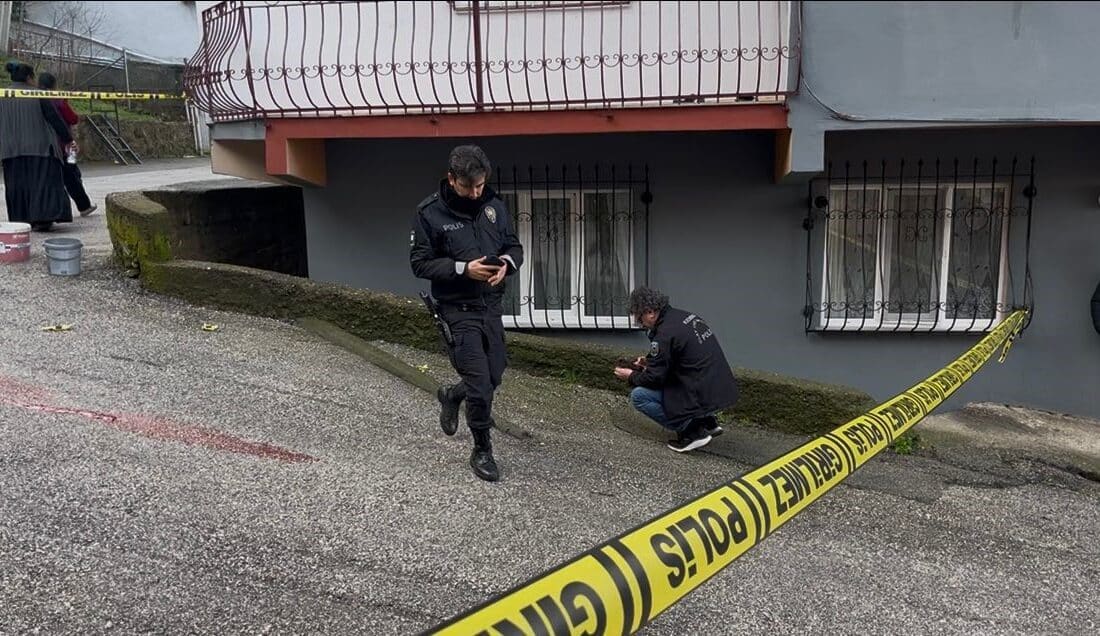 Bursa’nın Yıldırım ilçesinde, aralarında husumet bulunan enişte ve kayınbiraderin tartışması