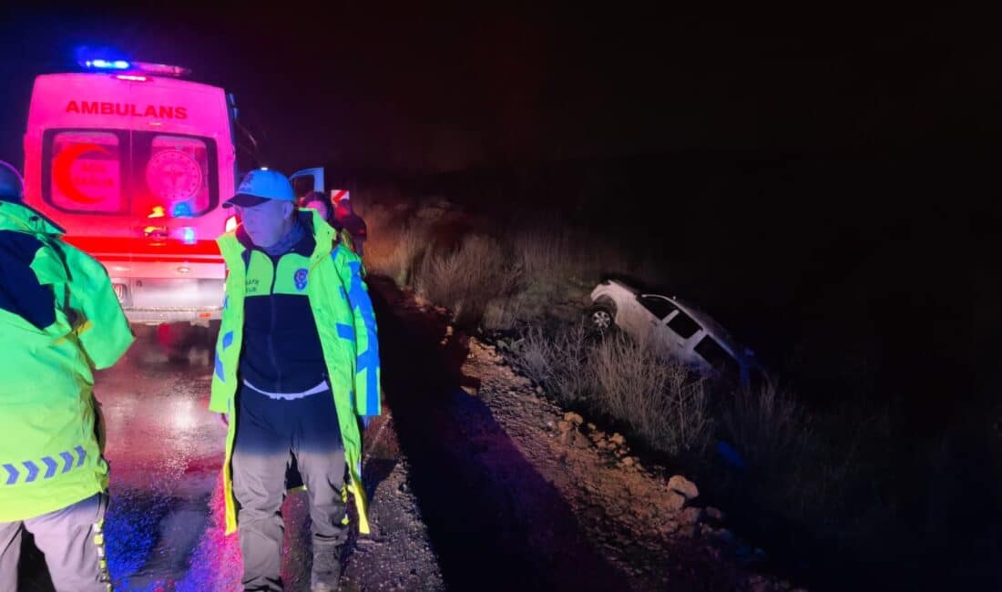 Bursa'nın İnegöl ilçesinde kontrolden çıkan kamyonetin şarampole yuvarlandığı kazada sürücü