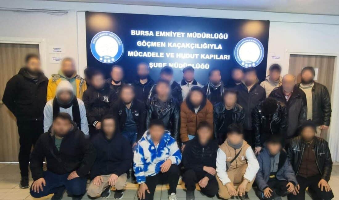 Bursa’da göçmen kaçakçılığına yönelik düzenlenen operasyonlarda yasa dışı yollarla Türkiye'ye
