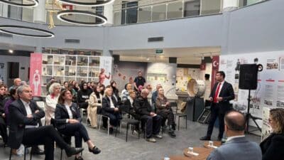 Nilüfer Belediyesi Dr. Ceyhun İrgil Sağlık Müzesi’nde düzenlenen programda, COVID-19