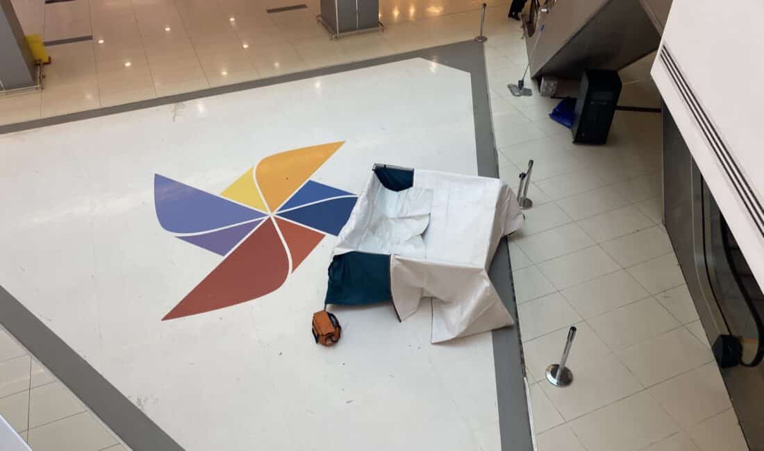 Bursa'nın Osmangazi ilçesinde bulunan Kent Meydanı AVM'de meydana gelen olayda