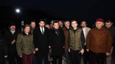 Ramazan ayının manevi atmosferi Osmangazi’de kurulan gönül sofralarında yaşanmaya devam