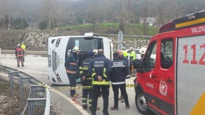Yalova-Bursa kara yolunda sabah saatlerinde meydana gelen trafik kazasında hayatını