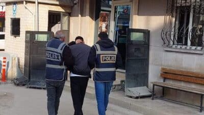 Bursa'nın Mustafakemalpaşa ilçesinde 10 yıl kesinleşmiş hapis cezası bulunan şüpheli