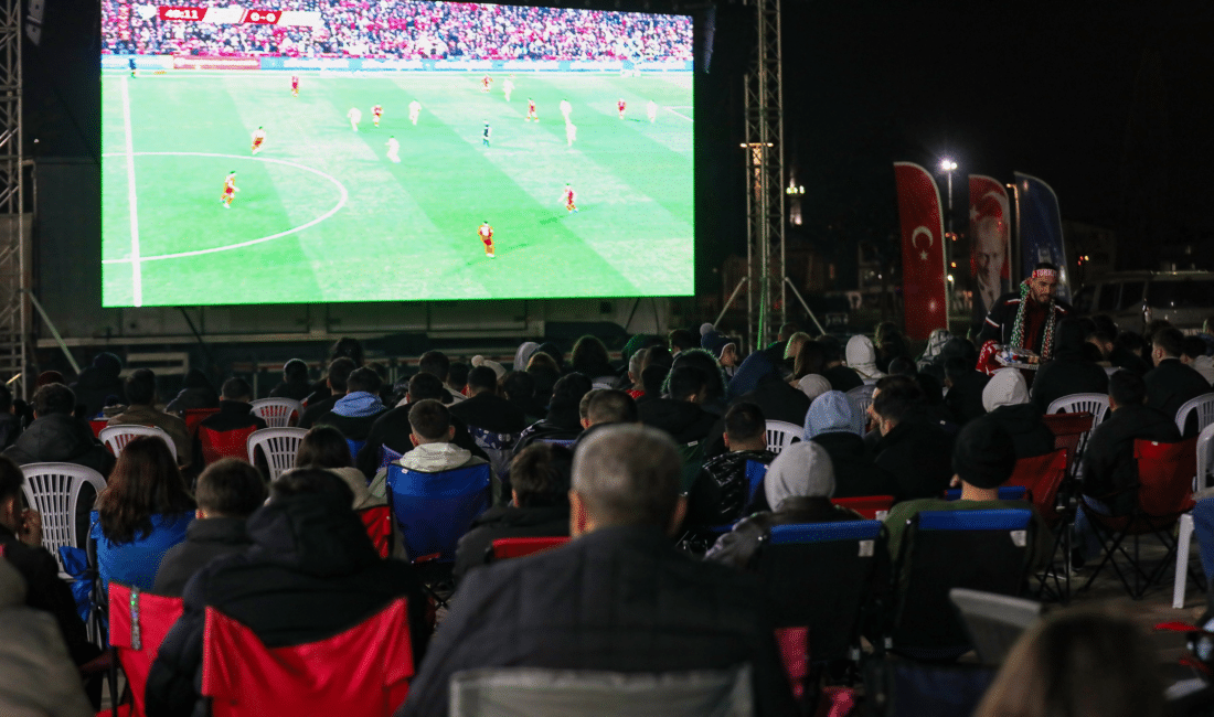 Dünya Kupası Play-Off Yarı Final mücadelesinde Romanya ile karşılaşan A