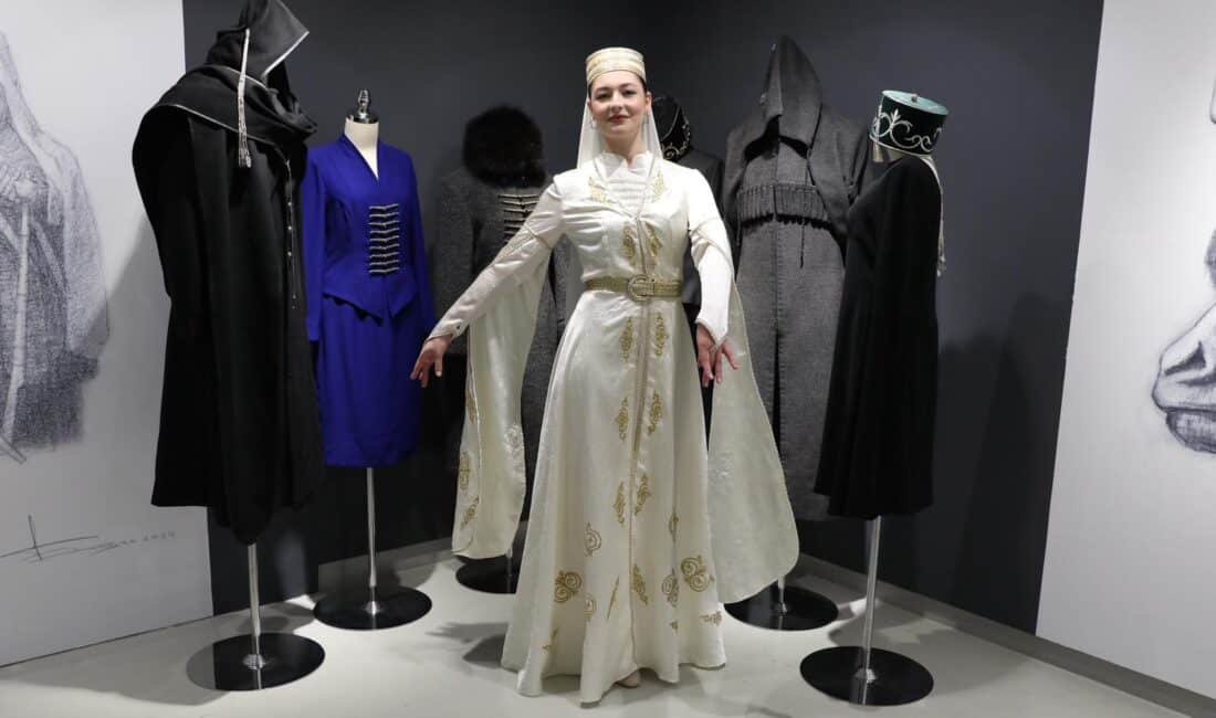 Bursa Büyükşehir Belediyesi’nin destekleriyle hazırlanan sergiyle, Çerkes kültüründe önemli bir