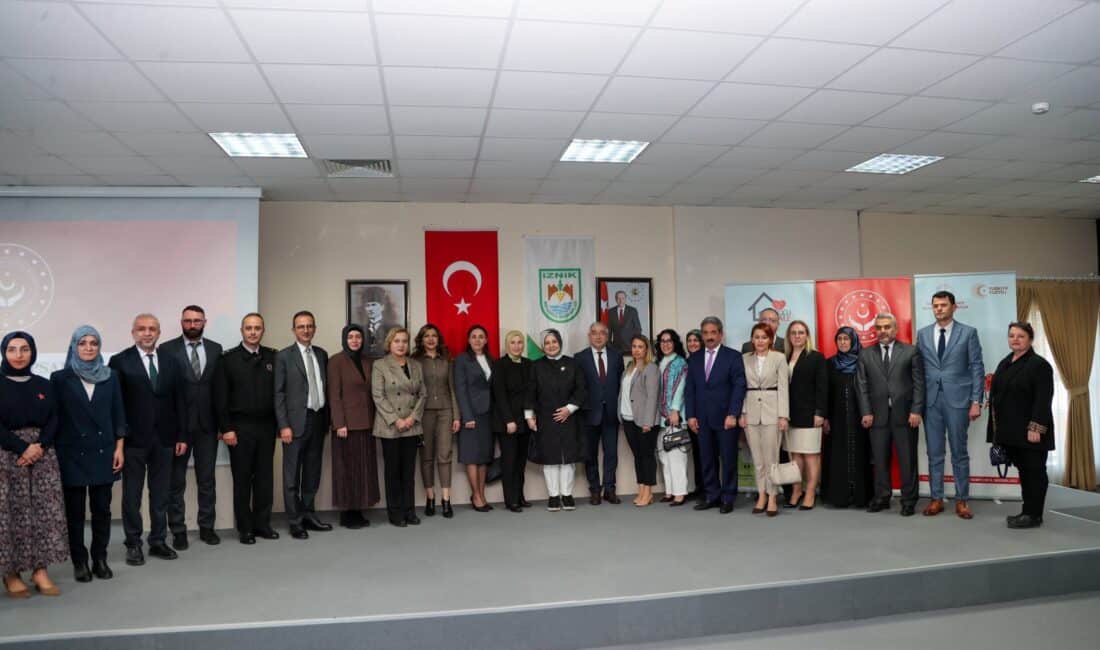 Bursa Valisi Erol Ayyıldız’ın eşi Dilek Didem Ayyıldız, İznik ve