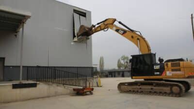 Nilüfer’de kaçak yapılaşmaya yönelik denetimler kapsamında, Yaylacık Mahallesi’nde bulunan 4