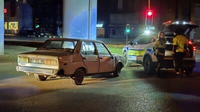 Bursa’nın İnegöl ilçesinde polisin "dur" ihtarına uymayarak 10 kilometre kaçan