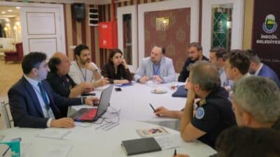 Bursa'da İnegöl Belediyesi ev sahipliğinde gerçekleştirilen İlçe Odaklı Afet Risk