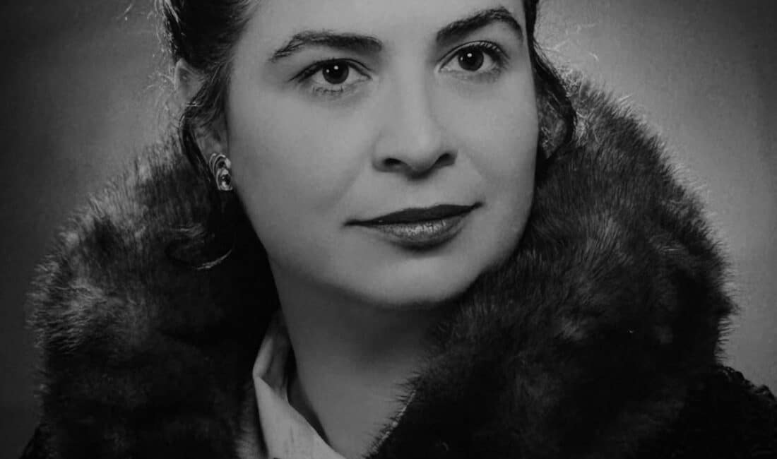 Bursa Devlet Tiyatrosu emekli sanatçılarından M. Feyha Çelenk hayatını kaybetti.