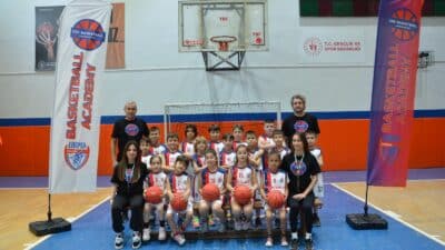 Bursa basketbolunun yükselen değeri Çırpan Spor Kulübü (ÇSK), Basketbol Akademi