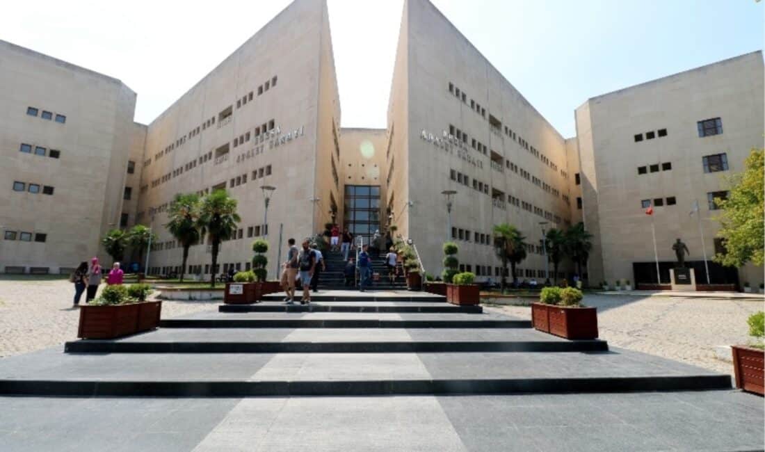 Bursa’da eski Nilüfer Belediye Başkanı Turgay Erdem’in de aralarında bulunduğu