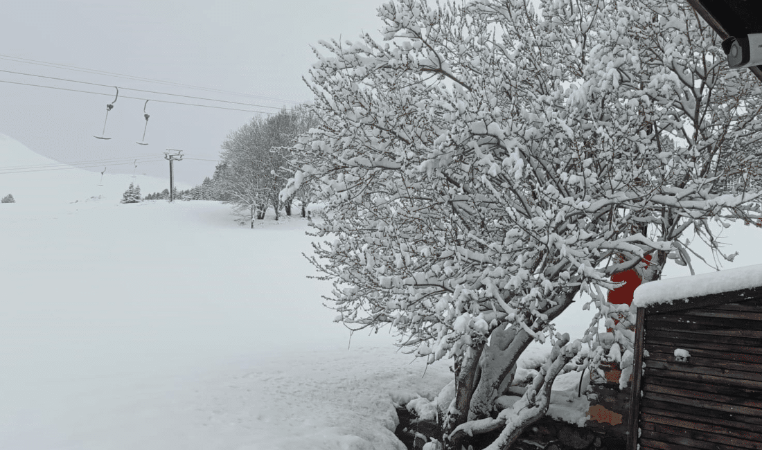 Bursa’da bahar beklenirken kış geri döndü. Nisan ayının sonunda Uludağ’da