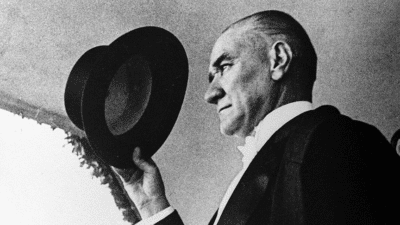 Ulu Önder Mustafa Kemal Atatürk’ün Çanakkale Kara Savaşları sırasında verdiği