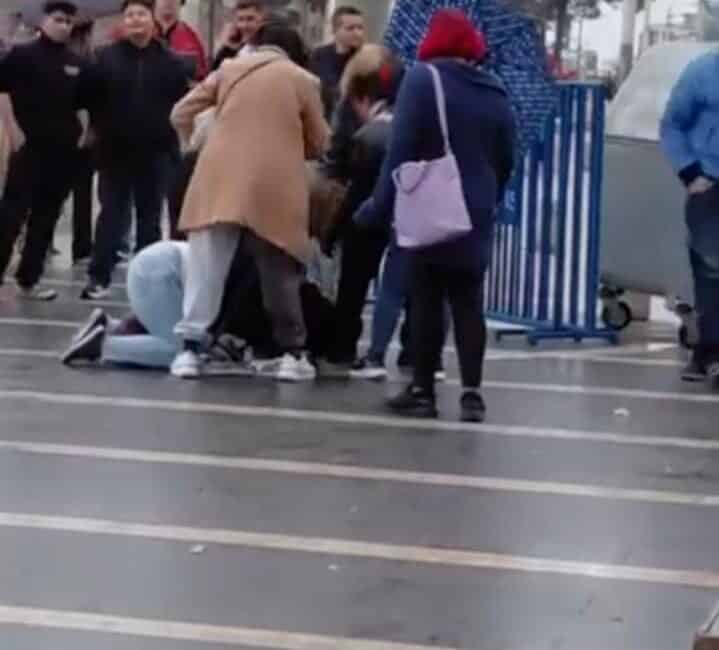 Bursa’nın en kalabalık noktalarından biri olan Osmangazi Meydanı'nda kan donduran