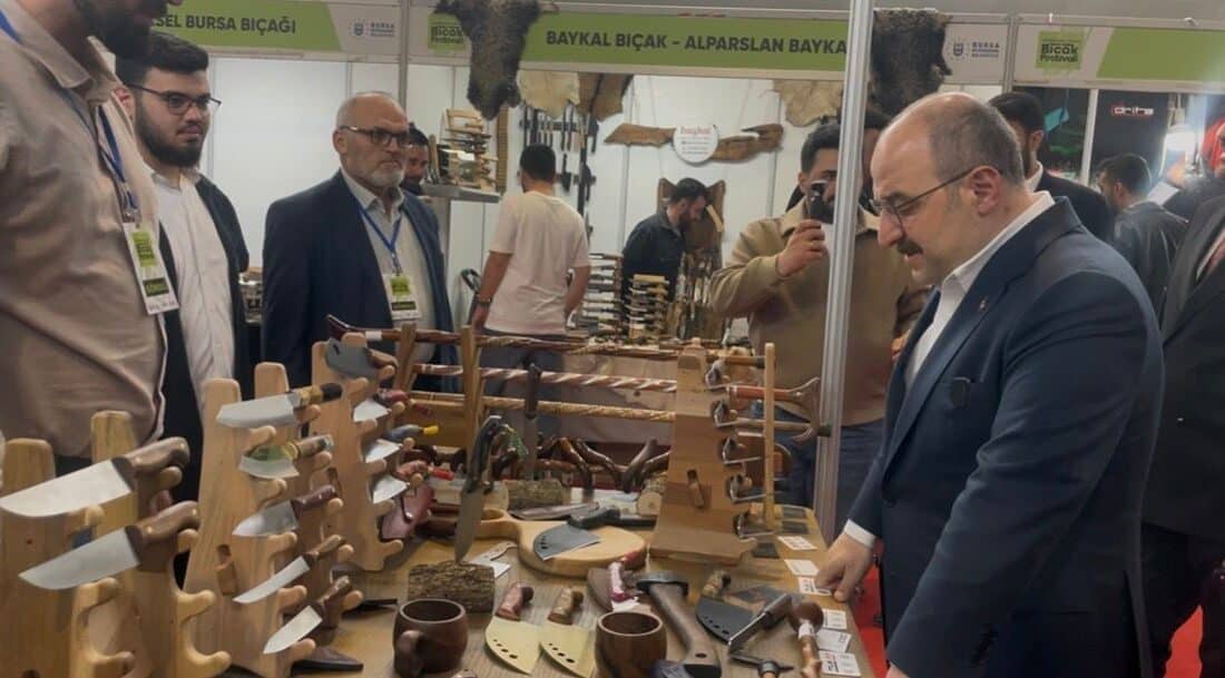 Bursa’nın fethinin 700. yılı kutlamaları kapsamında düzenlenen Uluslararası Bursa Bıçak