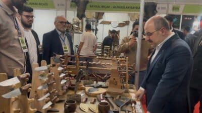 Bursa’nın fethinin 700. yılı kutlamaları kapsamında düzenlenen Uluslararası Bursa Bıçak