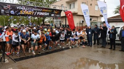 Karacabey’in turizm bölgesi Yeniköy’de yağmura rağmen 450 sporcunun 25 ayrı