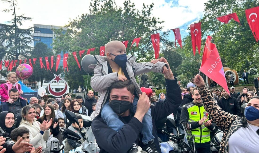 Bursa’nın Orhangazi ilçesinde lösemiyle mücadeleyi kazanan 4 yaşındaki Alparslan Hüroğlu