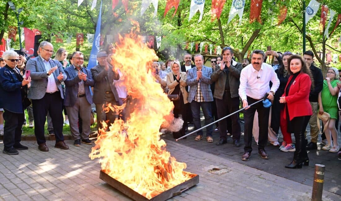 Yıldırım Belediyesi tarafından düzenlenen geleneksel Hıdırellez Şenlikleri, renkli görüntülere sahne