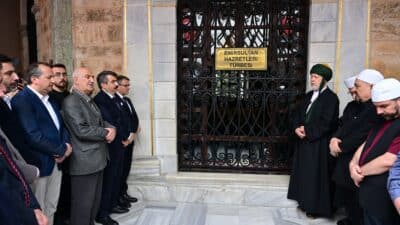 Yıldırım Belediyesi, baharı müjdeleyen, bereket, huzur ve kardeşliğin sembolü olarak