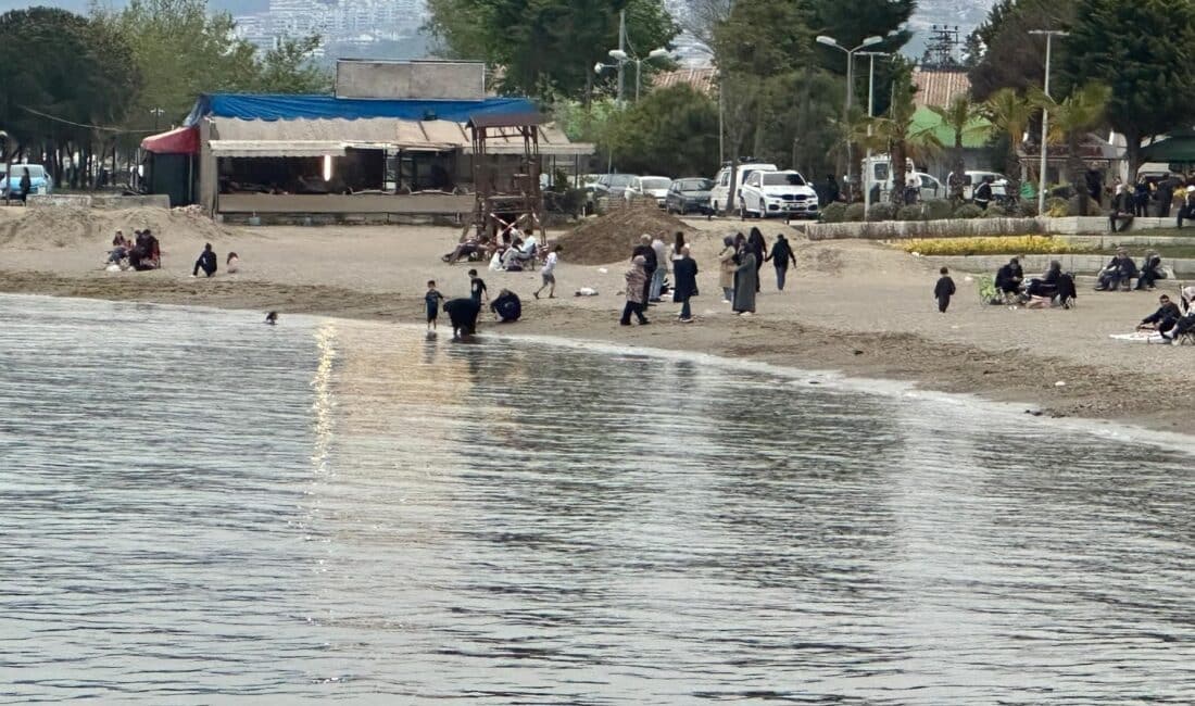 Bursa’nın Mudanya ve Gemlik ilçelerinde termometreler 28 dereceyi gösterince, sahil